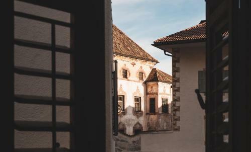 Bed & Breakfast 1477 Reichhalter