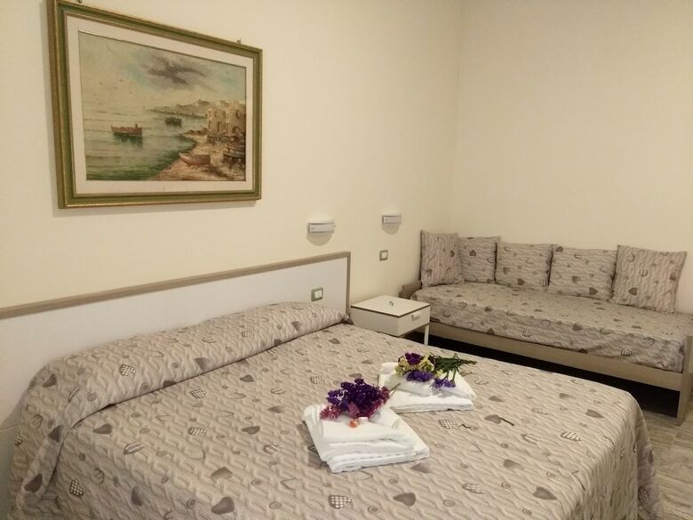 Hostal La Branda Brin Guest House