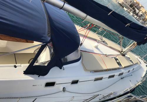Barca A Vela Delfina