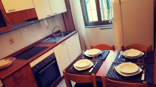 Rosselli Charme Apartment- Centro -