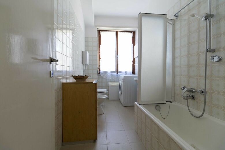 Manzoni Two-bedroom Apartment