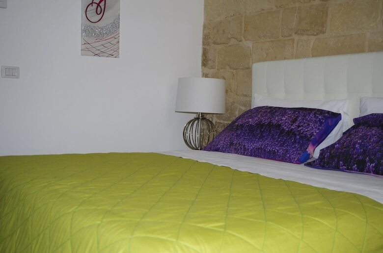 Bed & Breakfast Ferrante D'aragona Rooms