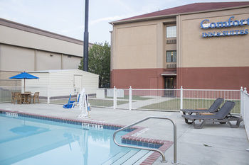 Hotel Comfort Inn & Suites