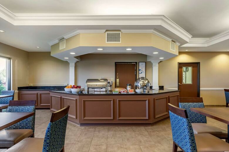 Hotel Comfort Suites (southaven)