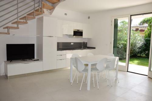 Villa Green Marine