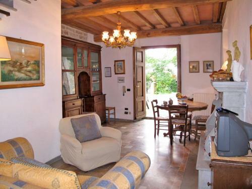Fattoria Panzalla 150s