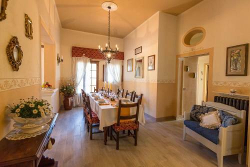 Iano Villa Sleeps 8 Pool Wifi