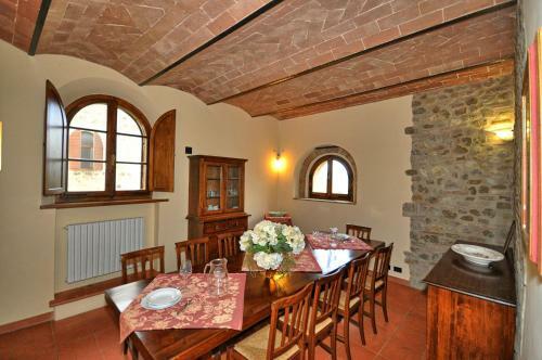 Il Merlo Villa Sleeps 11 Pool Wifi