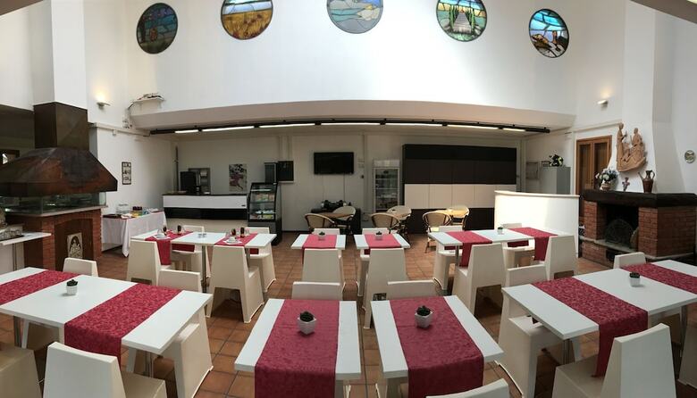 Albergue Ostello Casa Emmaus