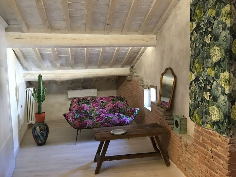 Hostal Il Pozzo Di Santa Zita