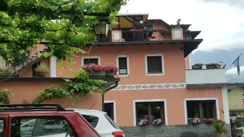 Hotel Eternit�