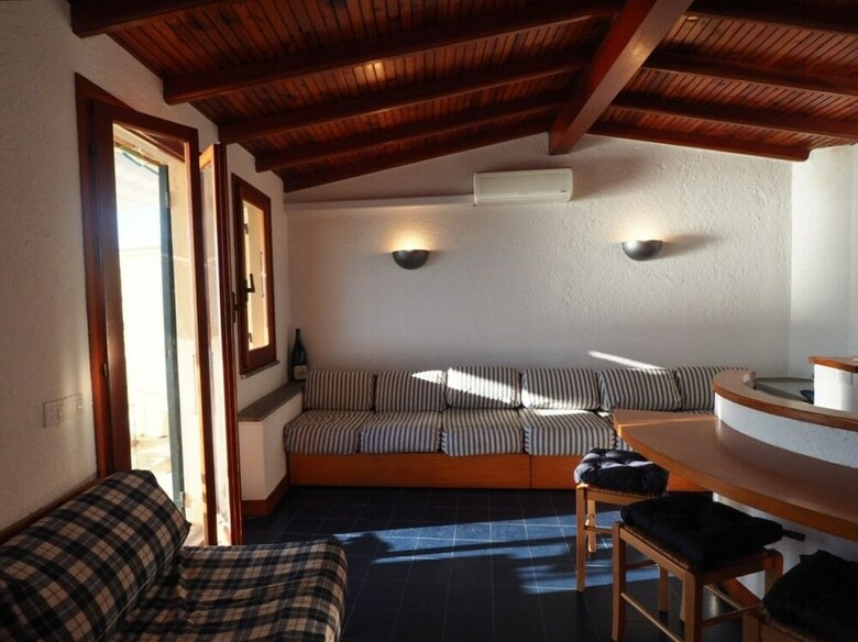 La Lampara Sea View Terrace Apartment