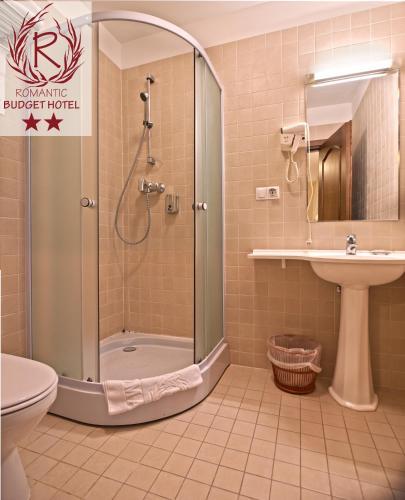 Romantic Hotel