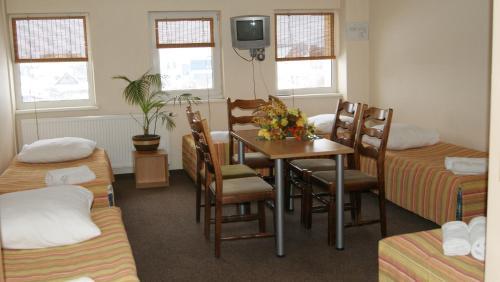 Pervaza Hotel