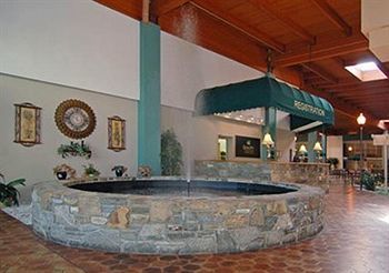 Hotel Quality Inn & Suites