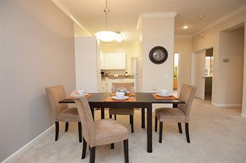 Hotel Sunshine Suites - La Jolla