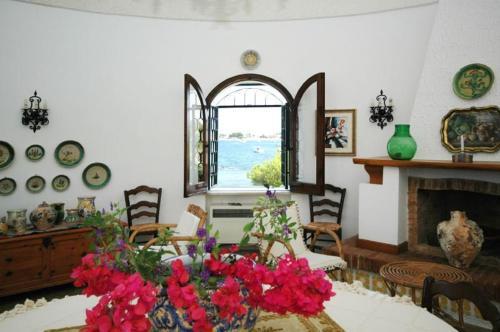 Marsala Villa Sleeps 16