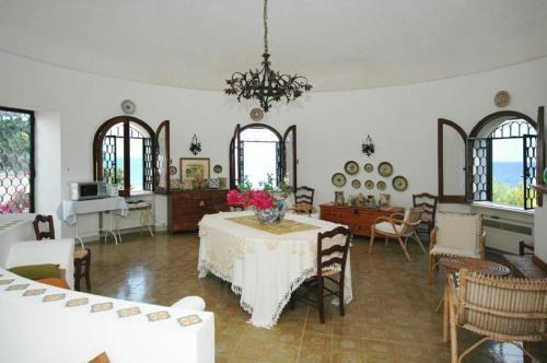 Marsala Villa Sleeps 16