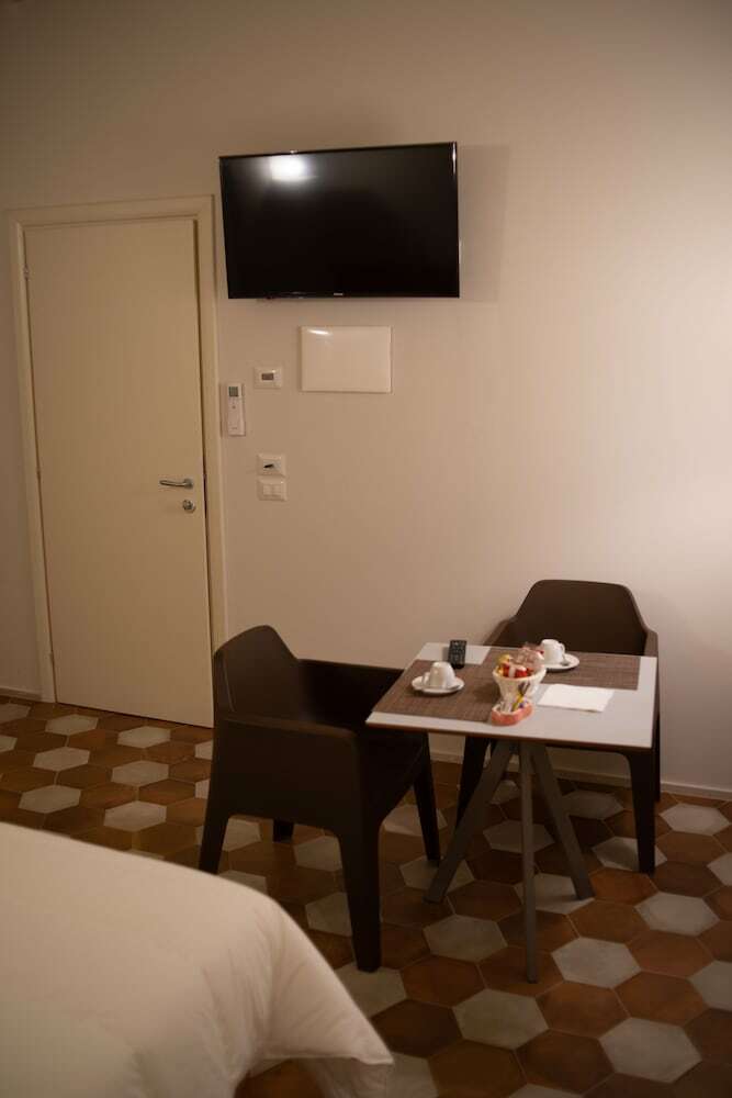 Hostal La Casa Di Nad�