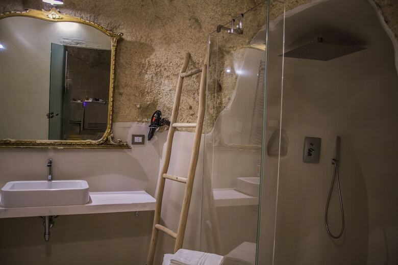 Hostal Thymus Residence Nei Sassi