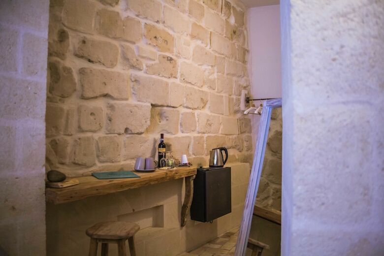 Hostal Thymus Residence Nei Sassi