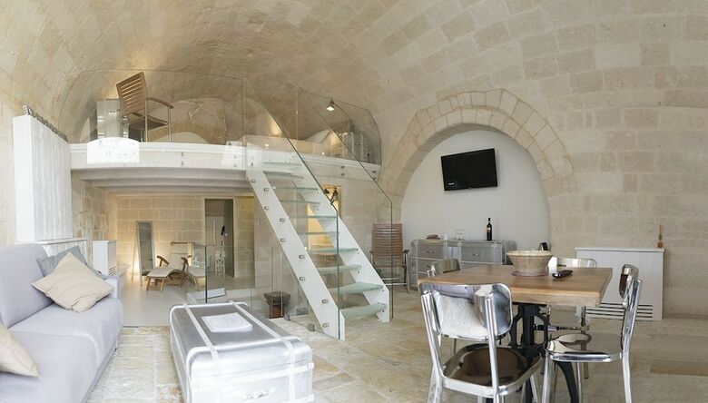 Hostal Thymus Residence Nei Sassi