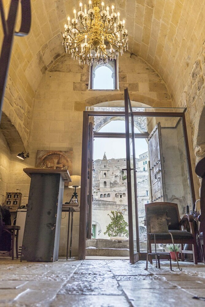 Hostal Thymus Residence Nei Sassi