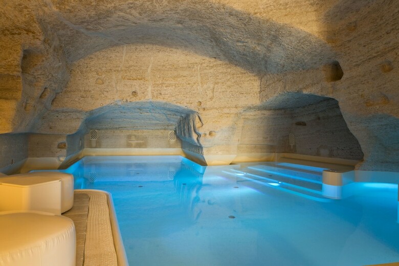Aquatio Cave Luxury Hotel & Spa
