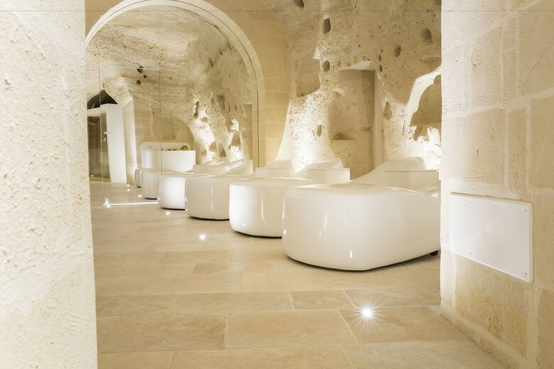 Aquatio Cave Luxury Hotel & Spa