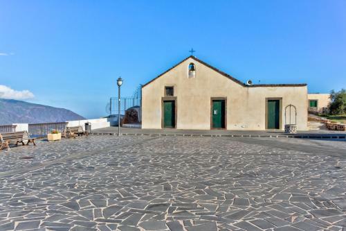 Quattropani Apartment
