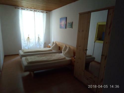 Hostal Gasthof Mondschein