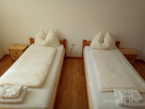 Hostal Gasthof Mondschein