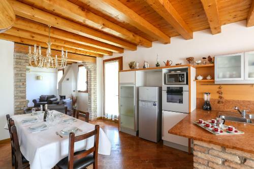 Guestfriendly 407 - Laguna Palace Apartment