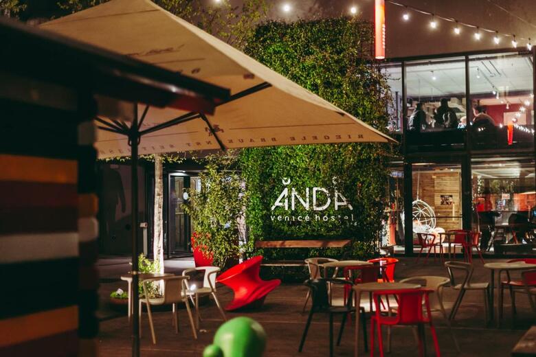 Anda Venice Hostel
