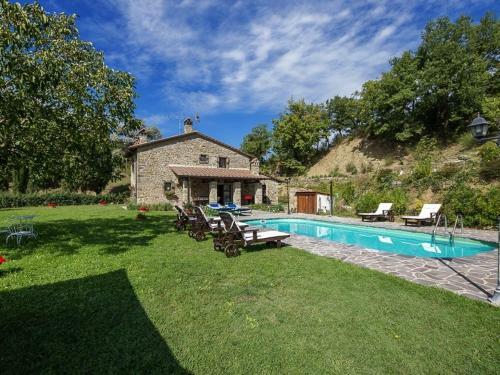 Misciano Villa Sleeps 10 Pool Wifi