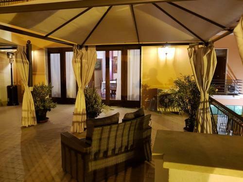 Hostal Affittacamere Lacampana