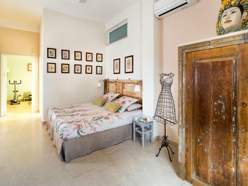 Milo Villa Sleeps 12 Pool Air Con Wifi