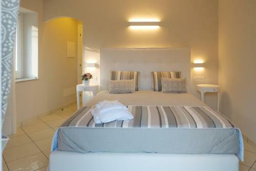 Hostal Villa Charlotte Minori