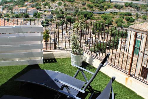 Modica Terrace