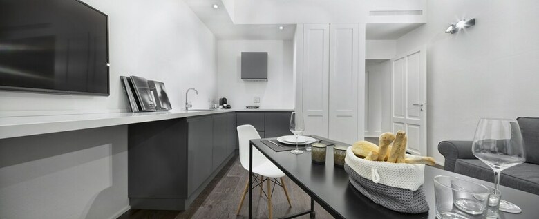 Hostal Emilia Suite Express