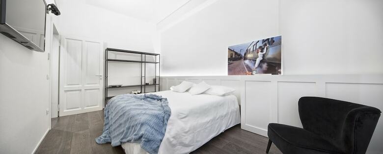 Hostal Emilia Suite Express