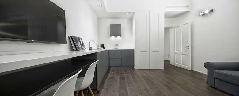 Hostal Emilia Suite Express
