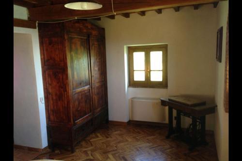 Molinelli Villa Sleeps 8 Pool Wifi
