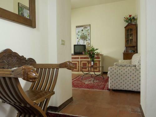 Splendid Farmhouse In San Vivaldo With Swimming Pool