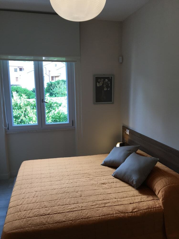 Hostal Artana Suites Collection