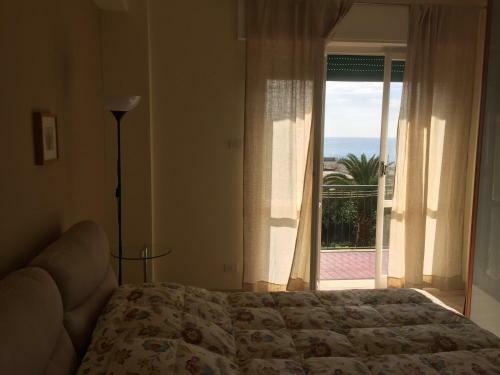 Sea View Apartment With Balcony