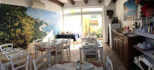 Hostal Giglio Del Conero