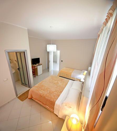 Hostal Hotel Nika