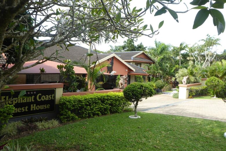Hostal Elephant Coast Guesthouse