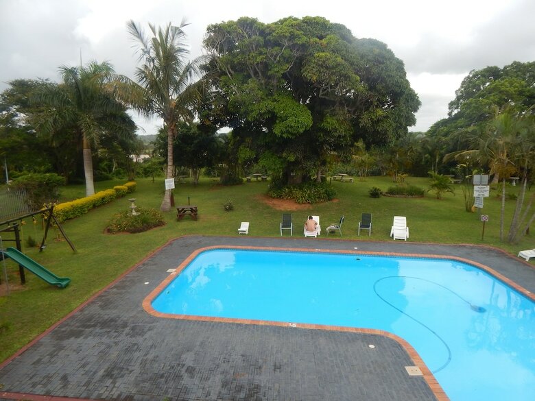 Elephant Lake Hotel